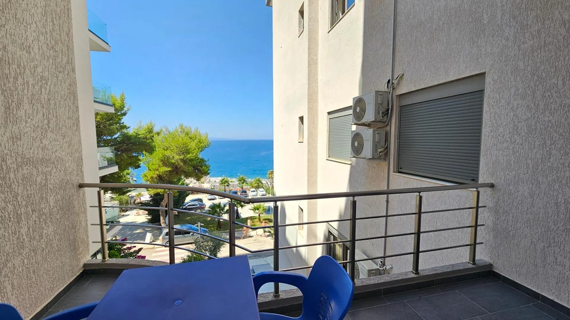 Iconic Saranda Apartment  Σαράντα